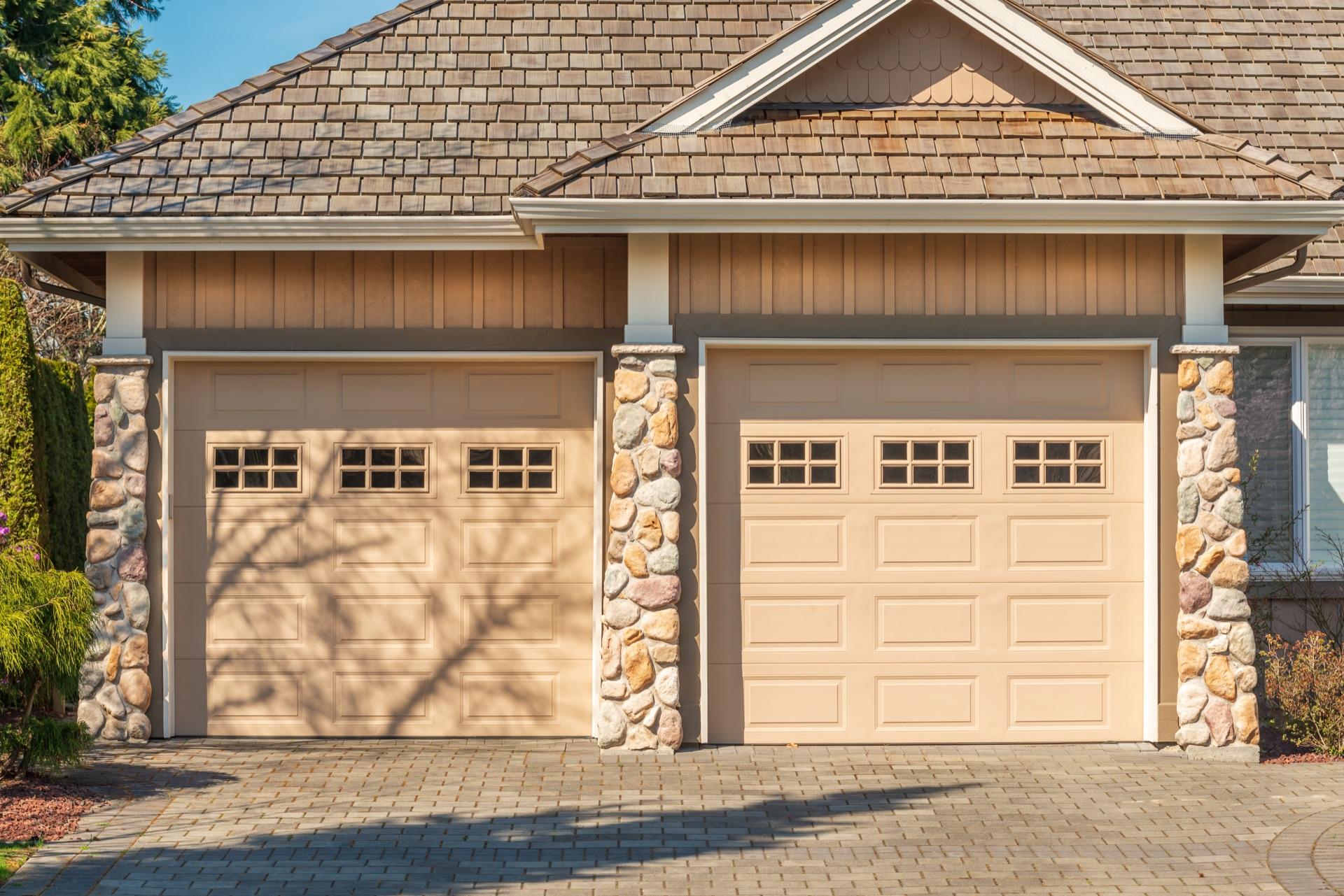 Luxury garage door on a Roslyn NY home